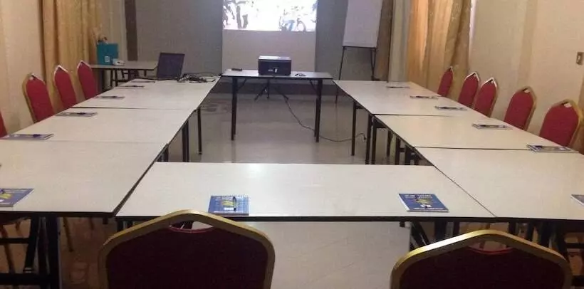 Hotelli His Royal Vico