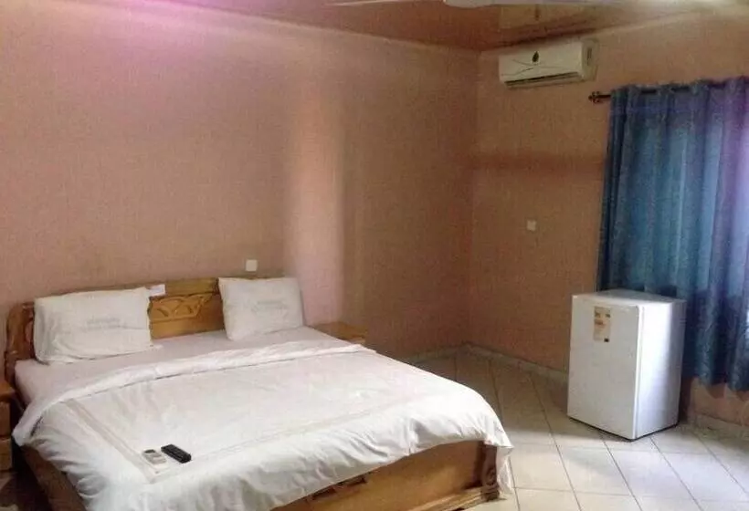 Hotelli His Royal Vico