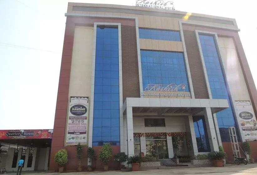 ホテル Kashish International