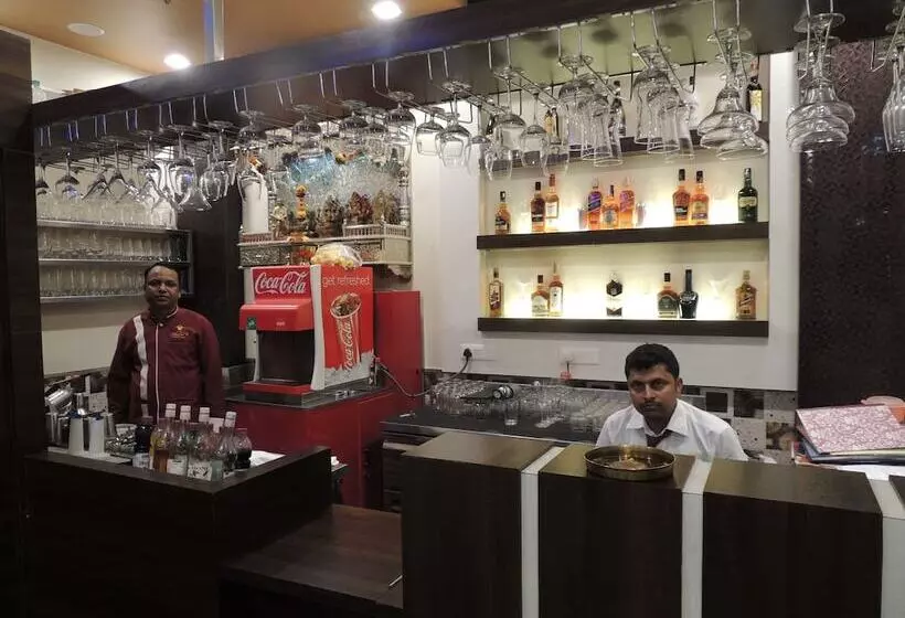 ホテル Kashish International