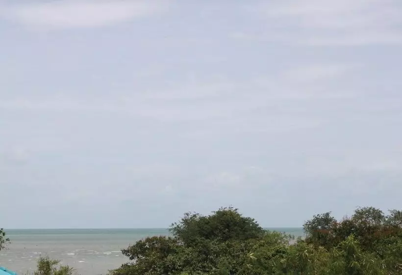 Hotelli Lamtong Resort