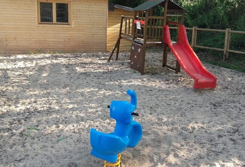 Отель Le Petit Robinson