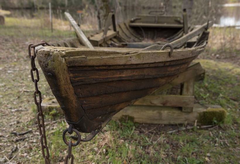 בית מלון כפרי Mustion Linna