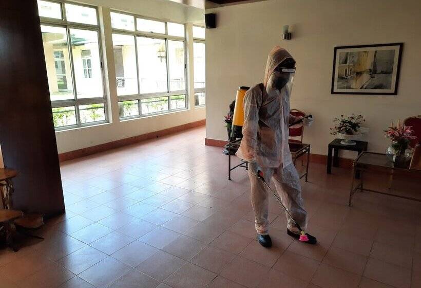 בית מלון כפרי Polo Orchid Tura