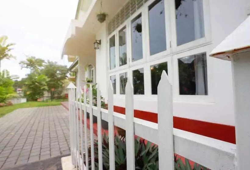 ホテル Riverdale Breeze