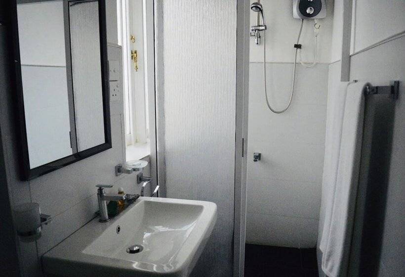 ホテル Riverdale Breeze