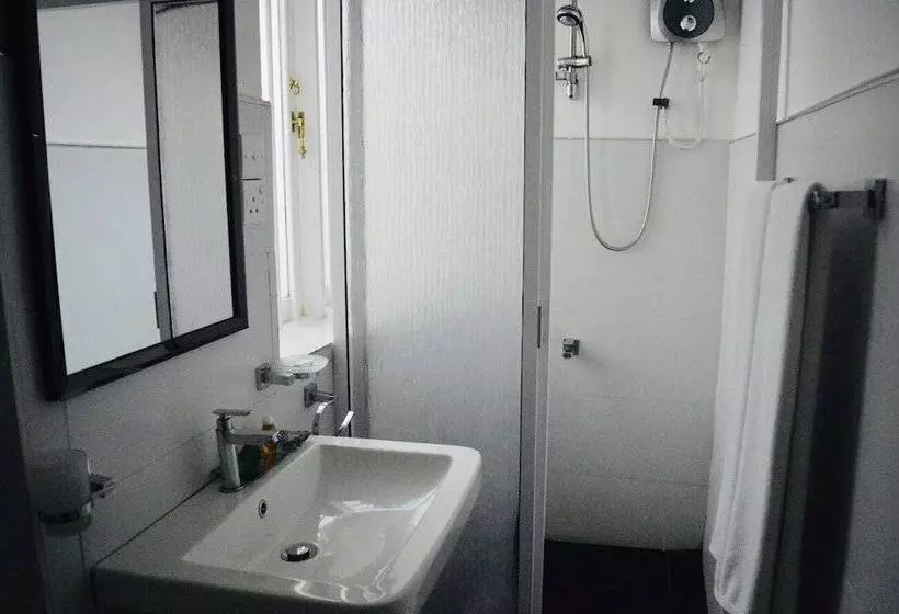 ホテル Riverdale Breeze