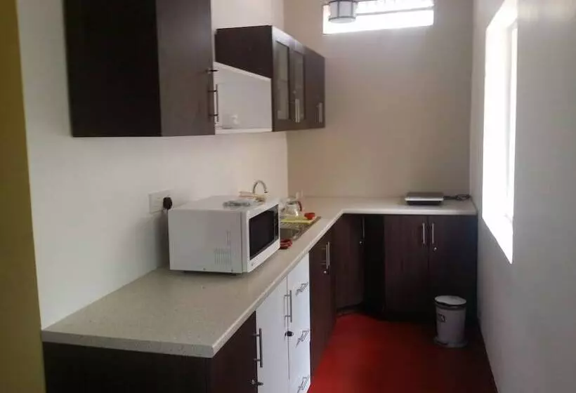 ホテル Riverdale Breeze