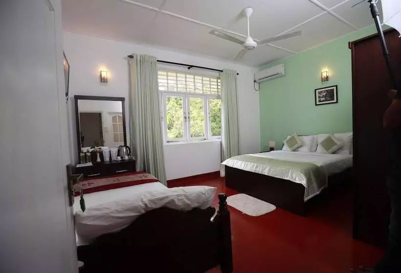 ホテル Riverdale Breeze