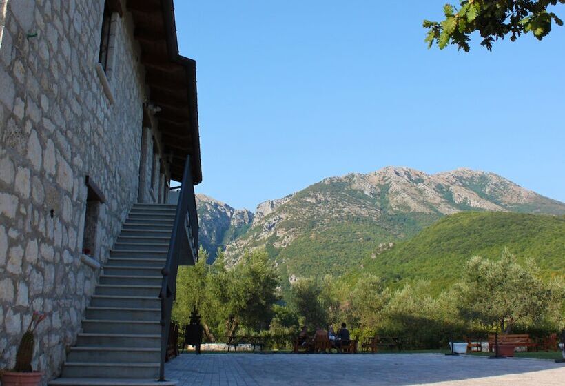 Сельский отель Masseria Mastrangelo