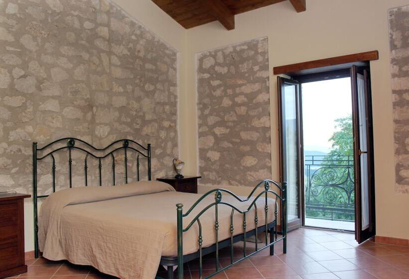 Сельский отель Masseria Mastrangelo