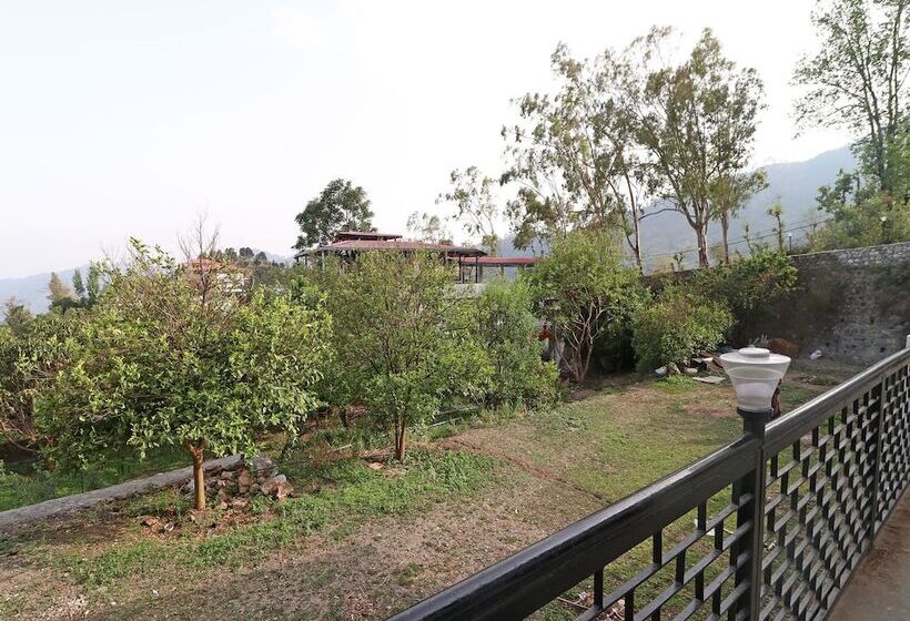 בית מלון כפרי The Gharonda Hut By Oyo Rooms