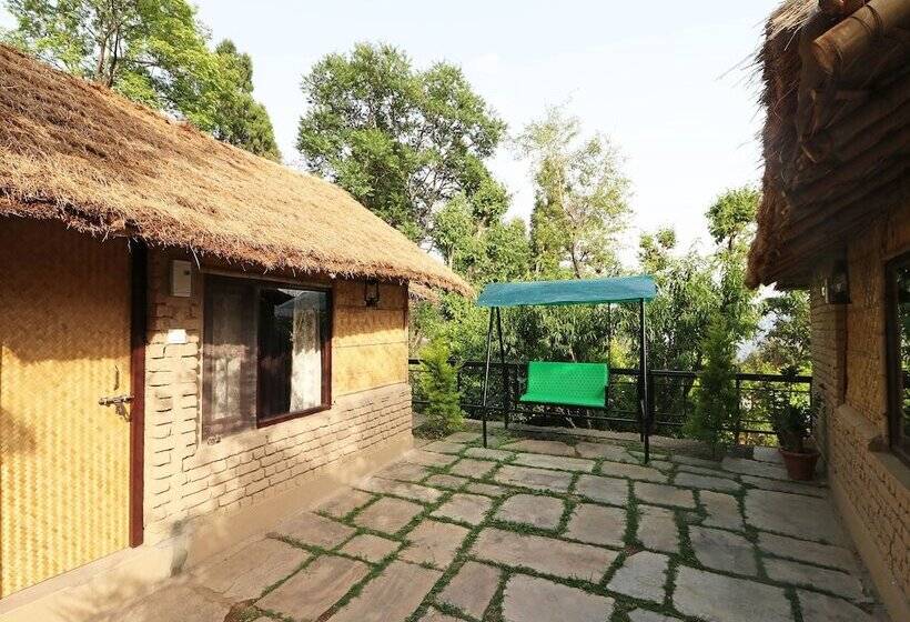 בית מלון כפרי The Gharonda Hut By Oyo Rooms