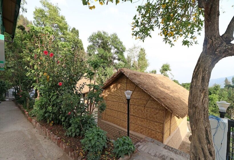 בית מלון כפרי The Gharonda Hut By Oyo Rooms