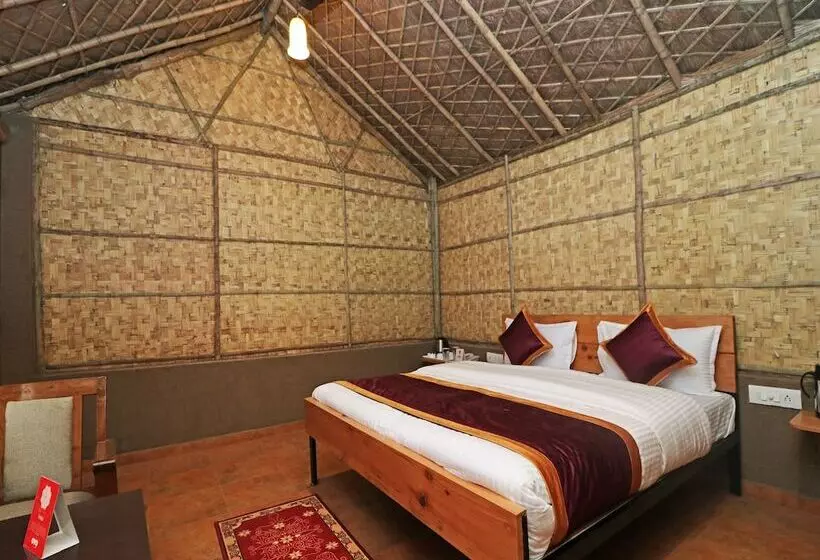 هتل The Gharonda Hut By Oyo Rooms