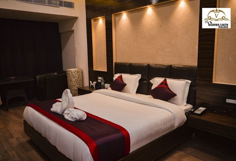 Отель The Vishwanath Palace