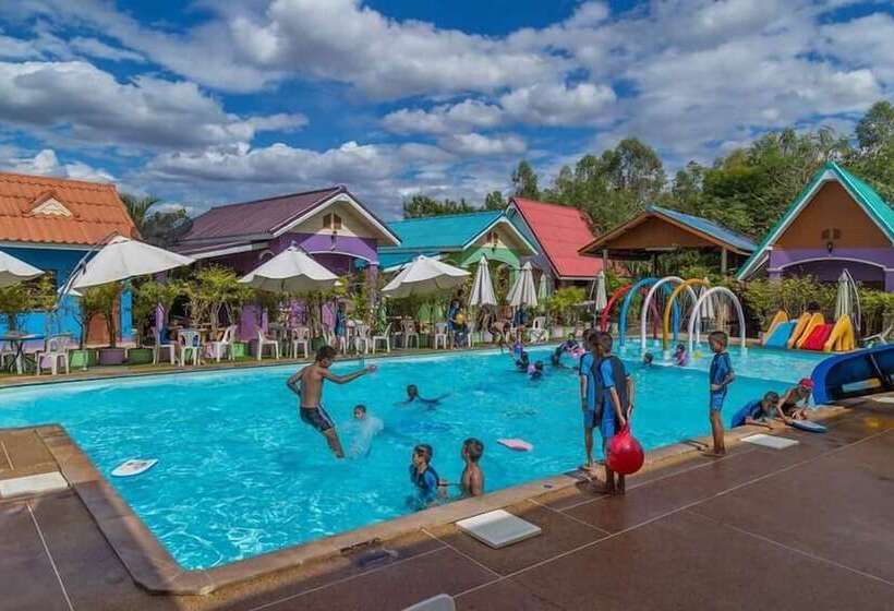 Turfan Hotel And Tigger Park