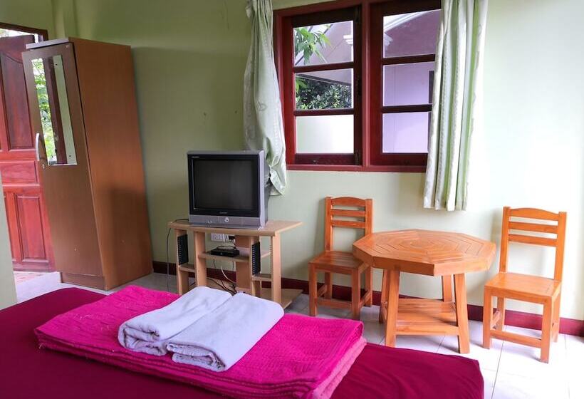 Turfan Hotel And Tigger Park