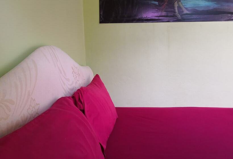 Turfan Hotel And Tigger Park