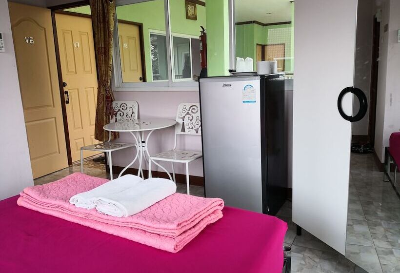 Turfan Hotel And Tigger Park