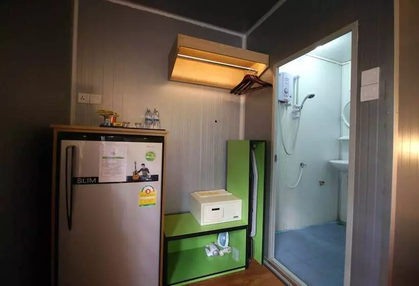 Hotelli Vj Villa & Container Stay