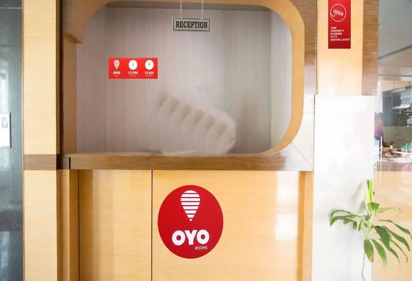 Oyo 9248 Hotel Shrinidhi