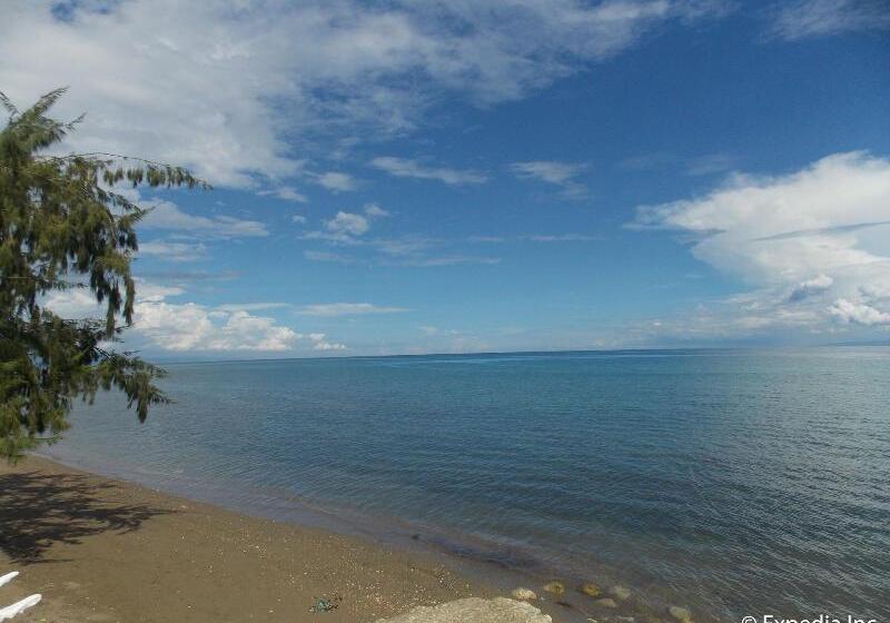 Pension Baluarte De Argao Beach Resort