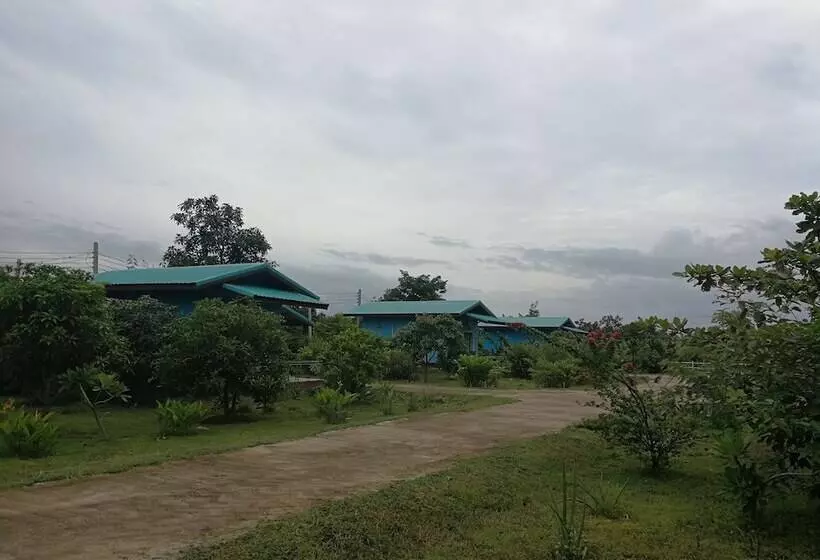 Majatalo Charoensook Resort