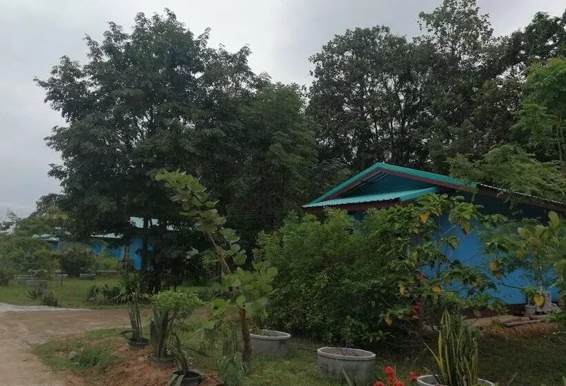 Majatalo Charoensook Resort