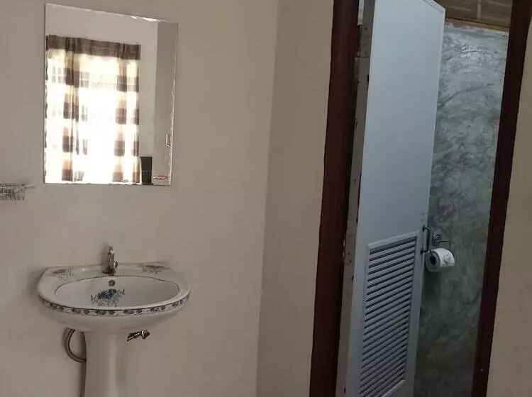 Majatalo Charoensook Resort