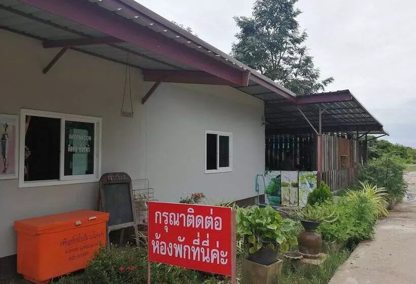 Majatalo Charoensook Resort