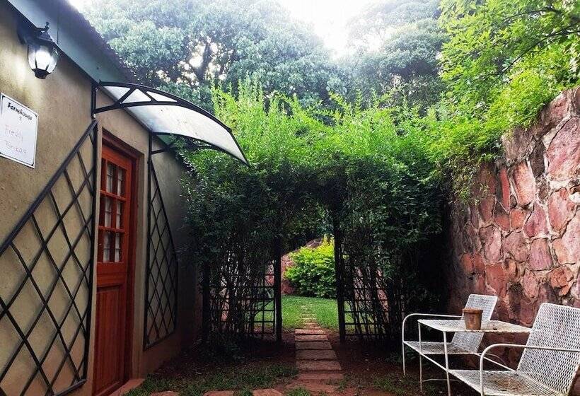 פנסיון La Luna @ Misty Mountains