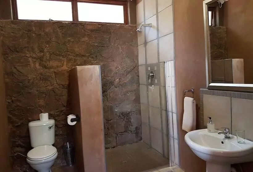 ペンション La Luna @ Misty Mountains