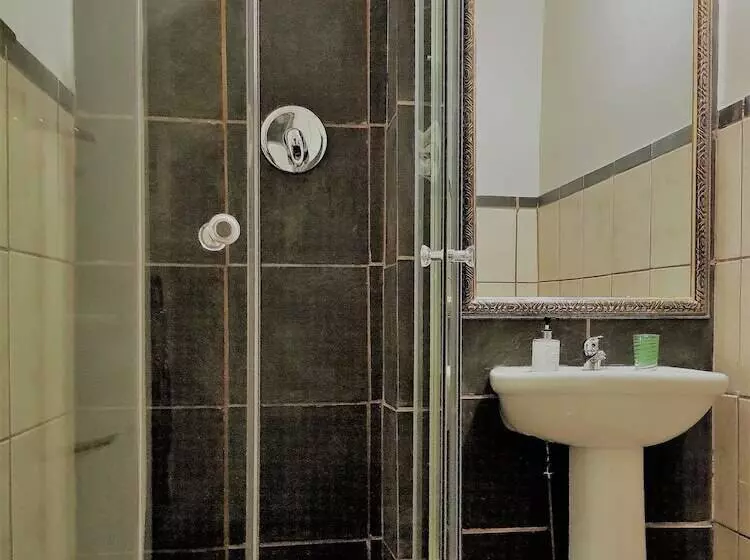 ペンション La Luna @ Misty Mountains