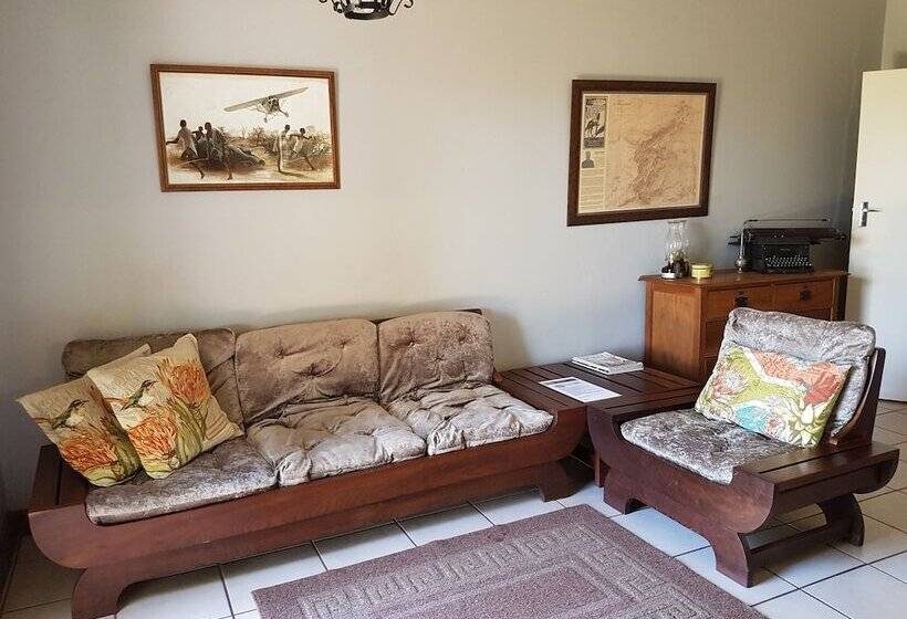 פנסיון La Luna @ Misty Mountains