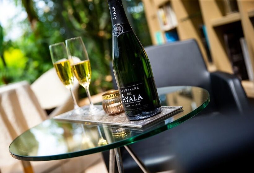 פנסיון Maison D Hôtes La Ferme De L Oudon & Spa