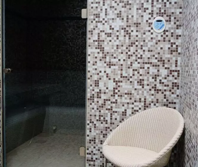 ペンション Maison D Hôtes La Ferme De L Oudon & Spa