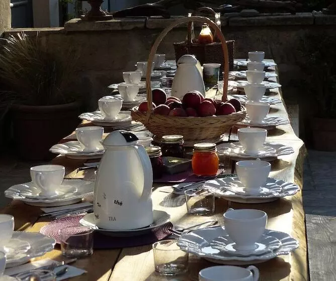 ペンション Mas De L'ilon