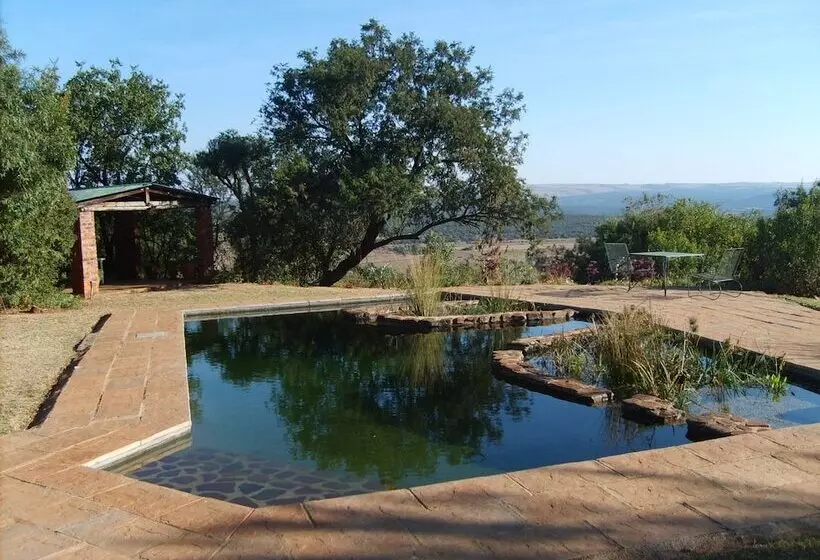 Majatalo Thirsty Falls Cc