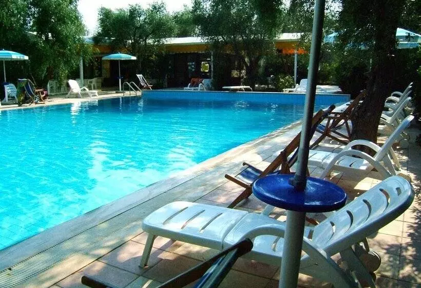リゾートホテル Villaggio Gallo