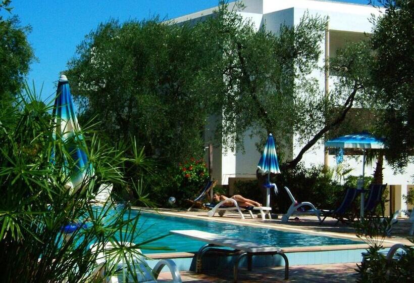 リゾートホテル Villaggio Gallo