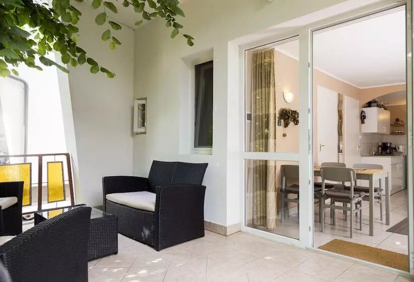 Vadásztanya Apartmanok