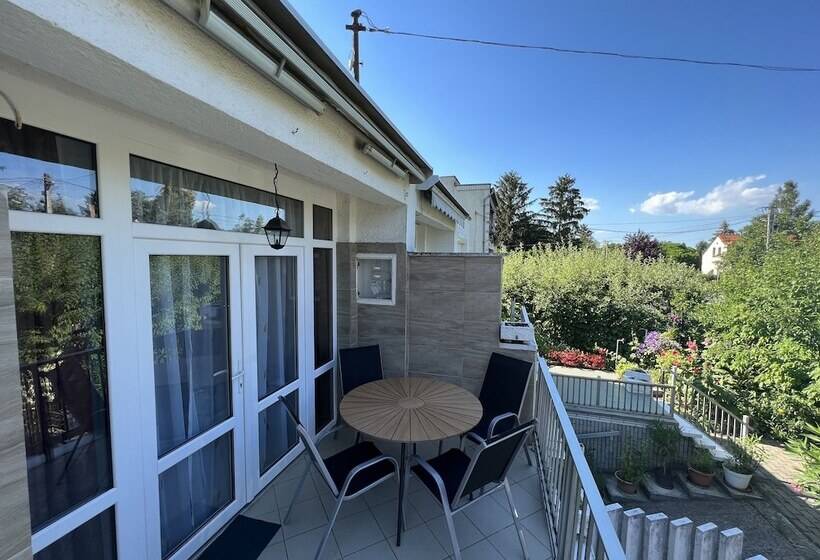 Vadásztanya Apartmanok