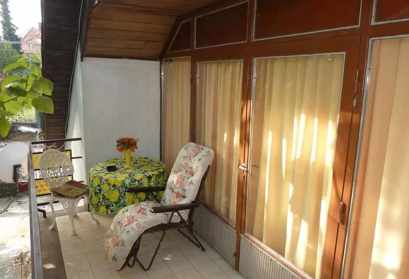 Vadásztanya Apartmanok