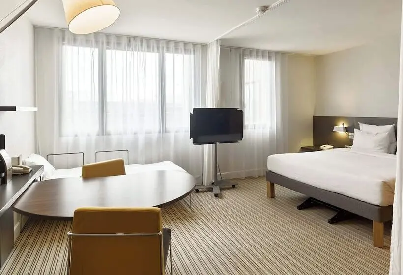 B&B Home Vélizy