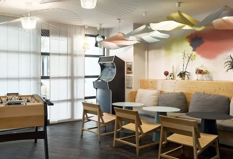 B&B Home Vélizy