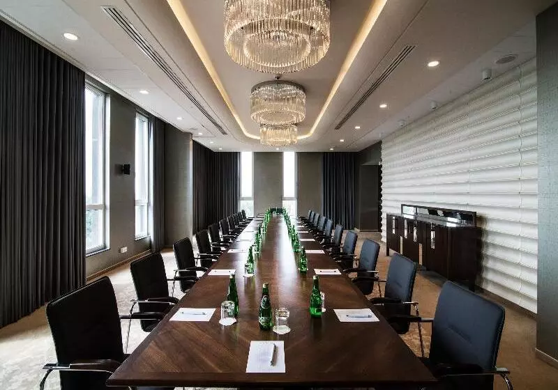 Airport Hotel Okęcie