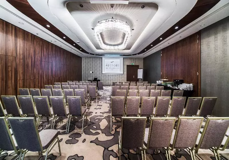 Airport Hotel Okęcie