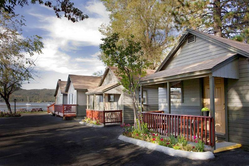 فندق Big Bear Frontier