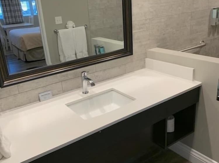 فندق Big Bear Frontier